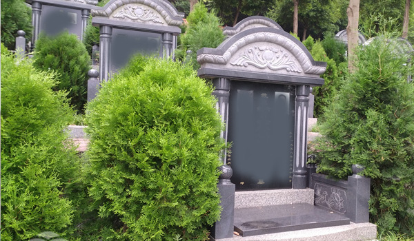金鳌山陵园38000元墓型
